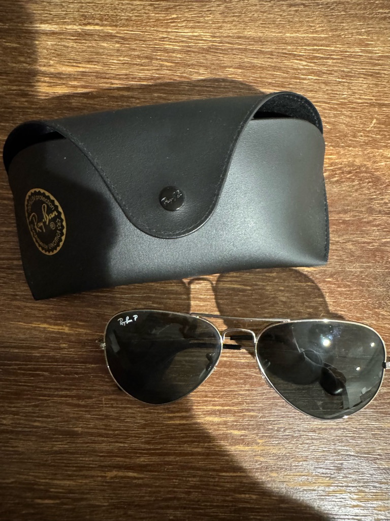 Authentic Ray-Ban Aviator Sunglasses In Black - Unisex